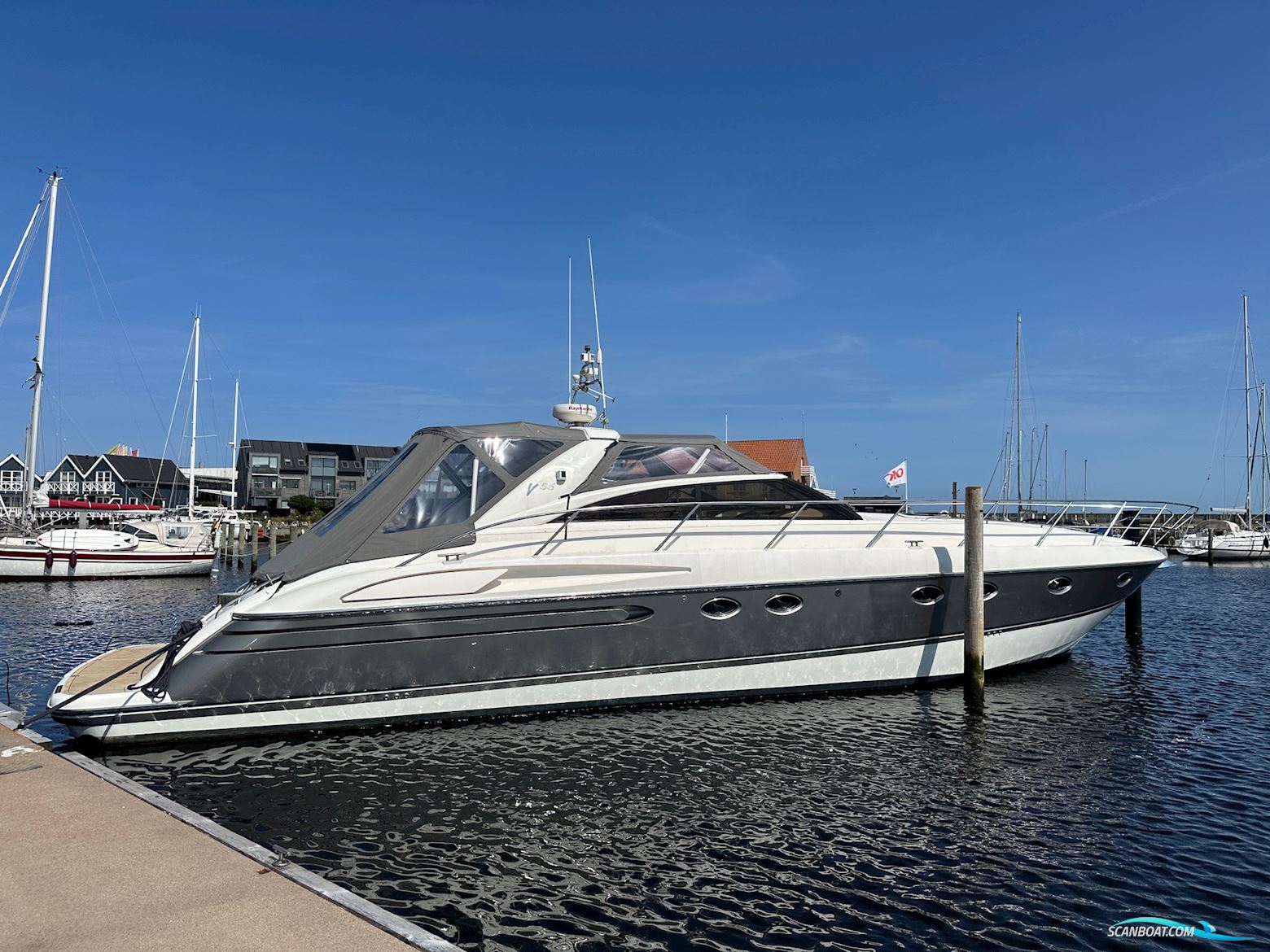 Princess V55 Motorboot 2000, Dänemark