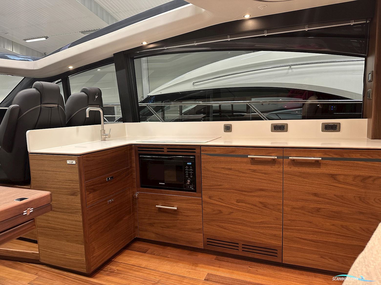 Princess V55