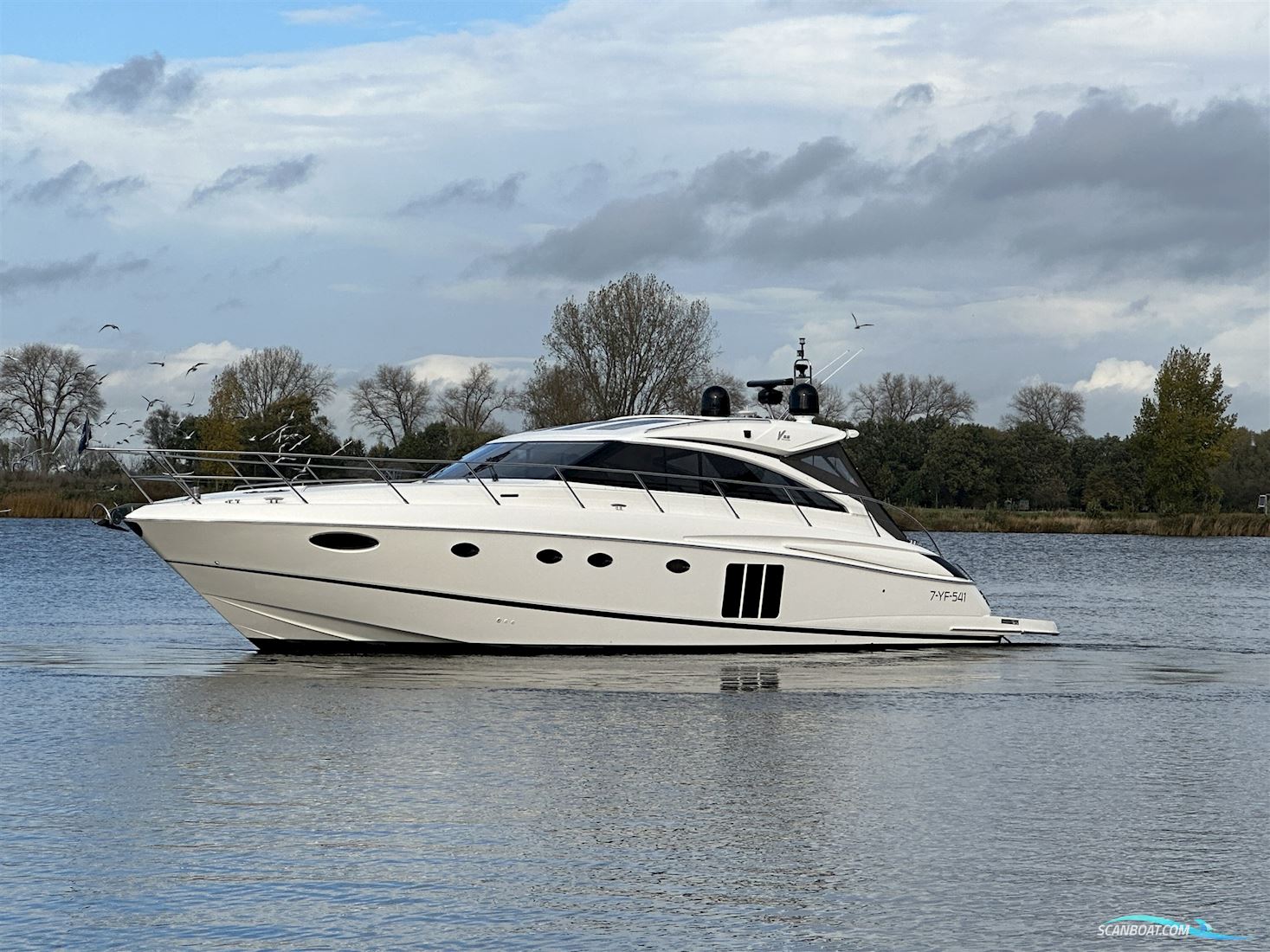 Princess V56 Motorboot 2011, mit Volvo Penta d13-800 motor, Dänemark