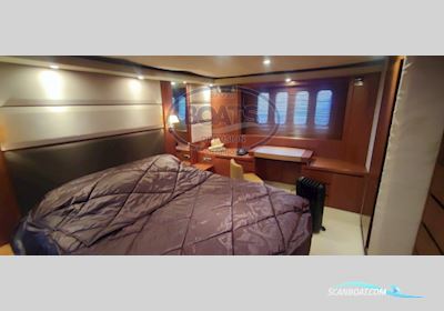 Princess V70 Sport Motorboot 2006, mit Caterpillar motor, Frankreich