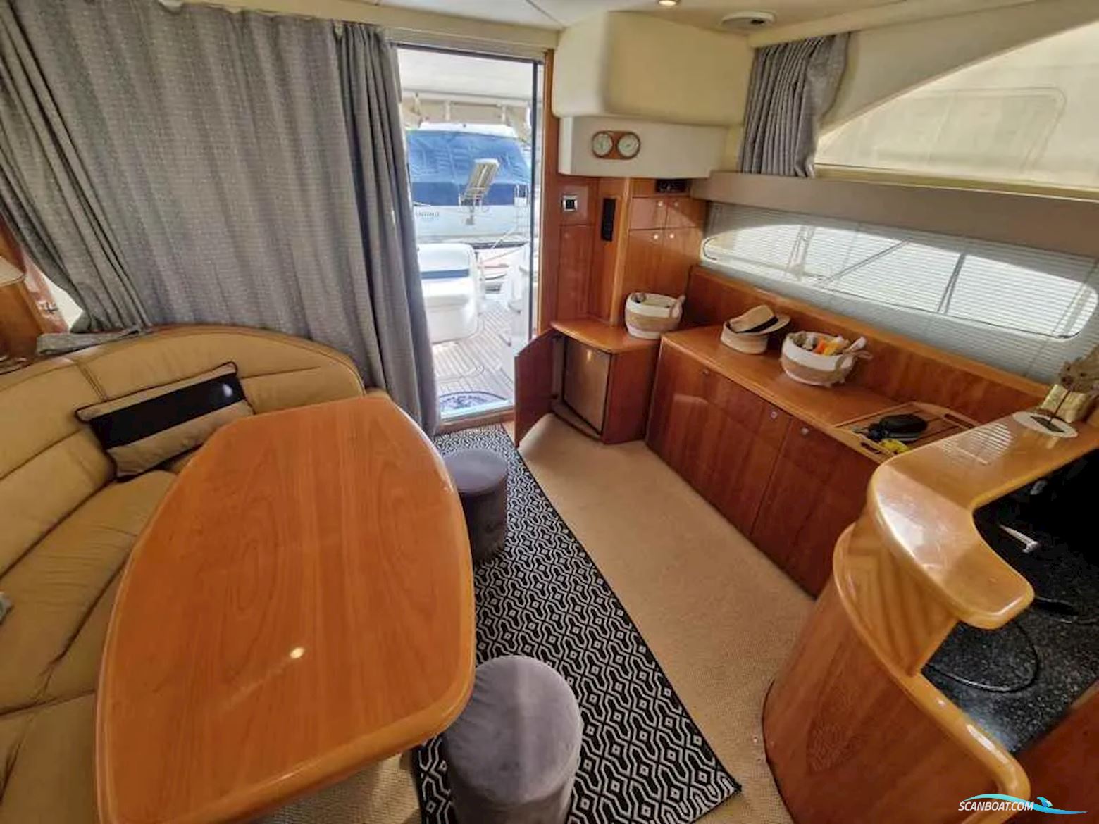 Princess Yachts 45 FLYBRIDGE