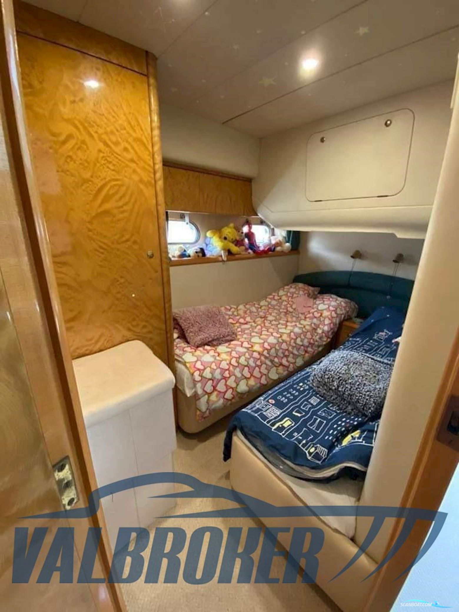 Princess Yachts 470 Fly