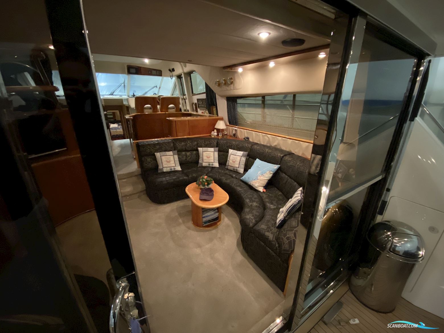 Princess Yachts 60
