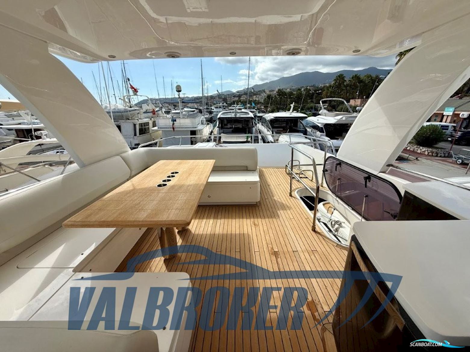 Princess Yachts 60