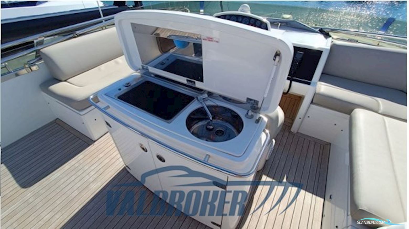 Princess Yachts 62 fly