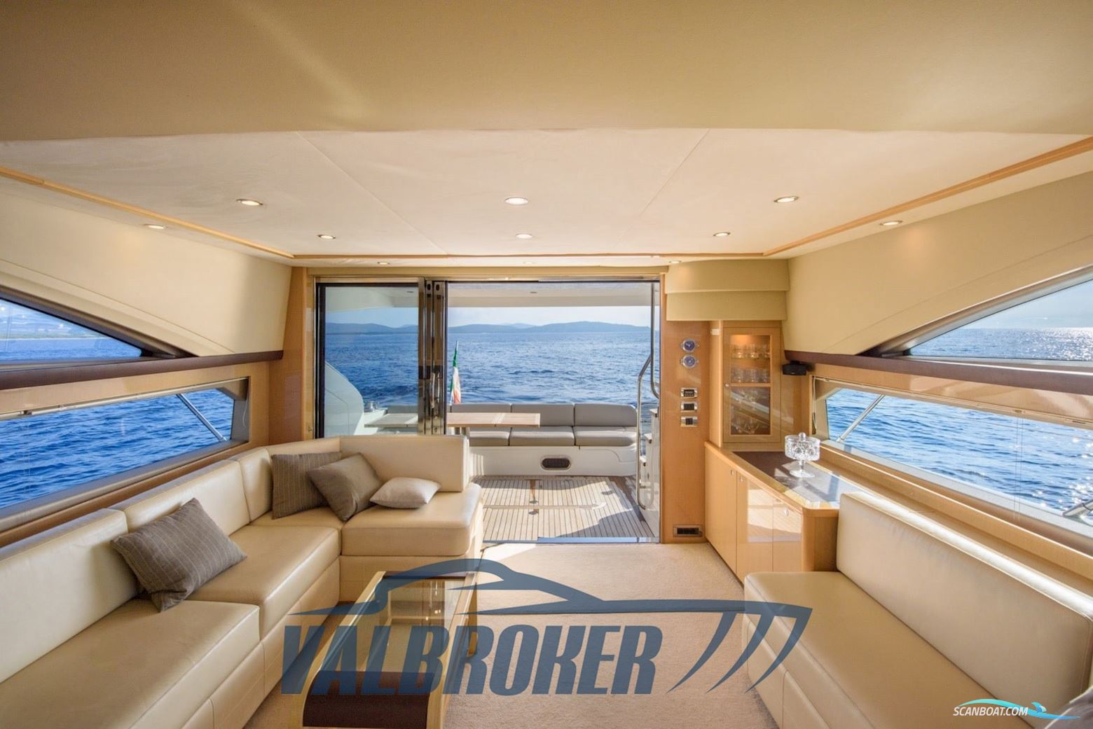 Princess Yachts 62 fly