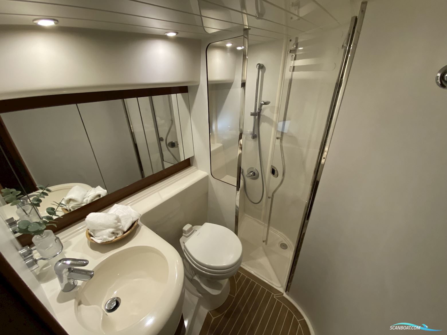 Princess Yachts Princess V48