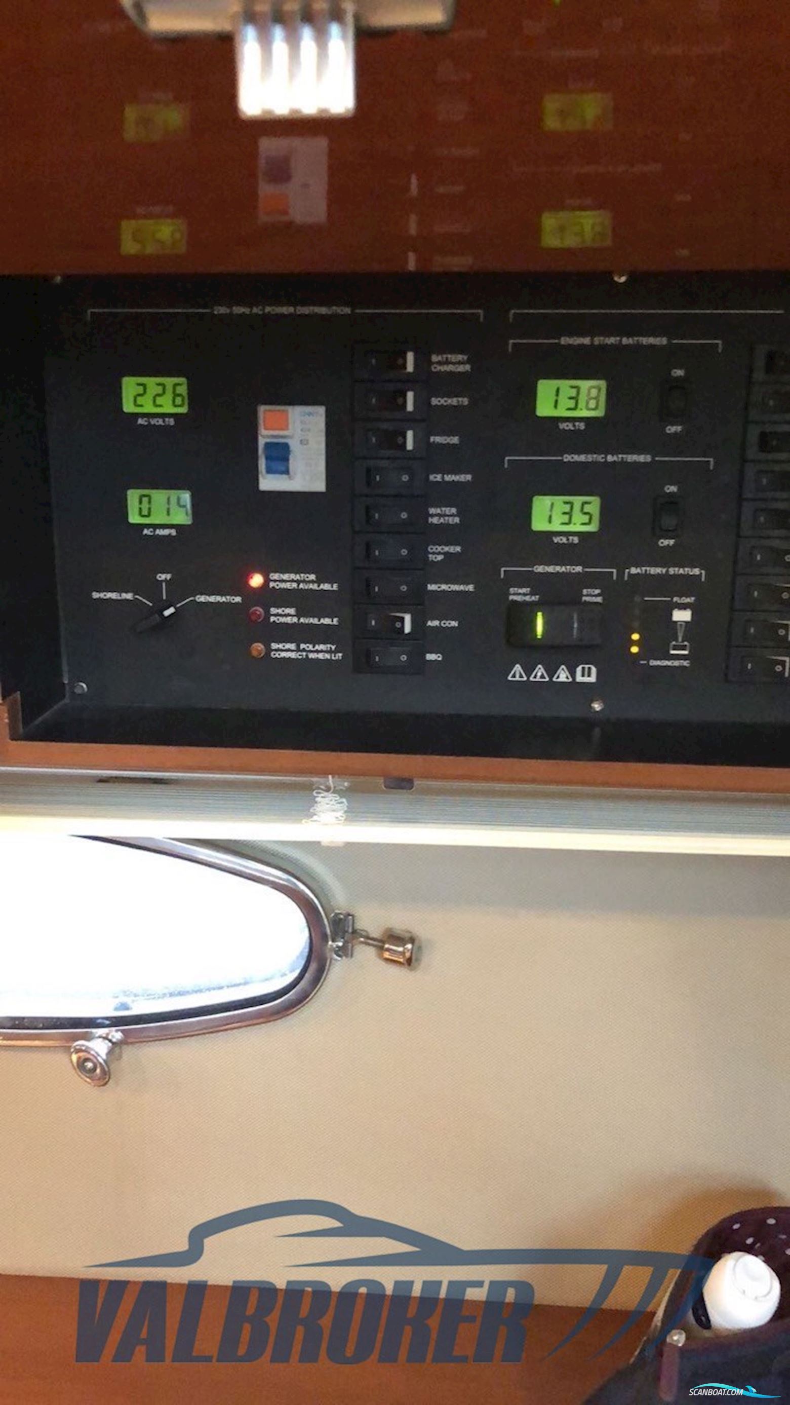 Princess Yachts V 45