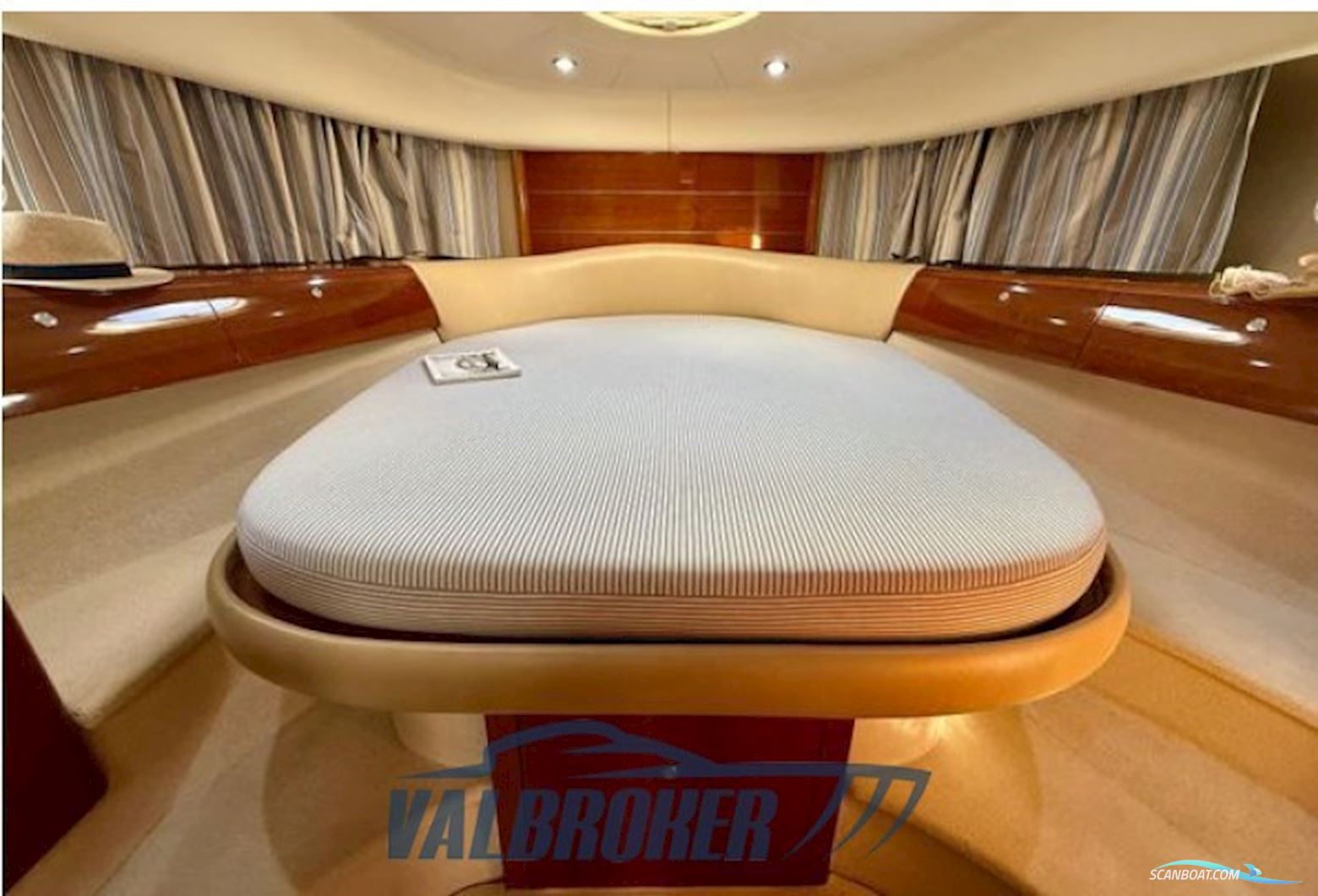 Princess Yachts V48
