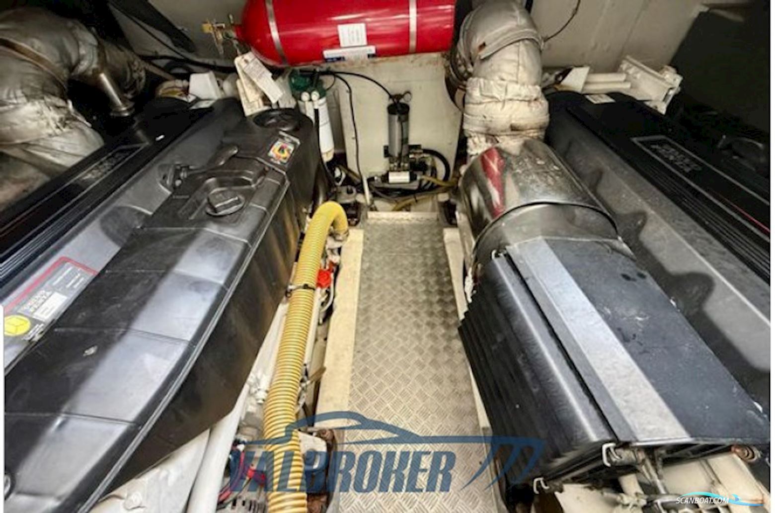 Princess Yachts V48