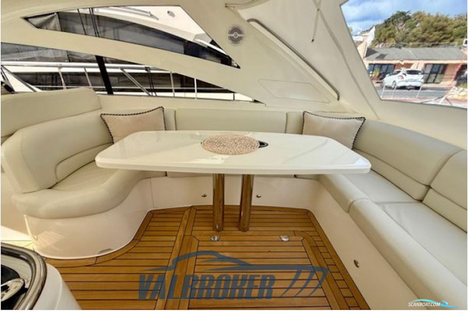 Princess Yachts V48