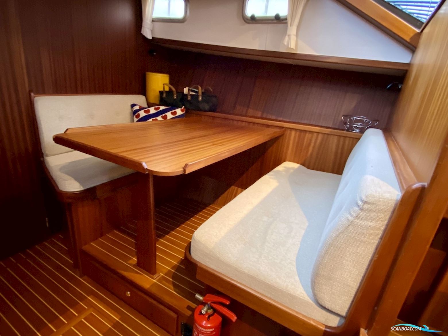 Privateer 37 Hybride