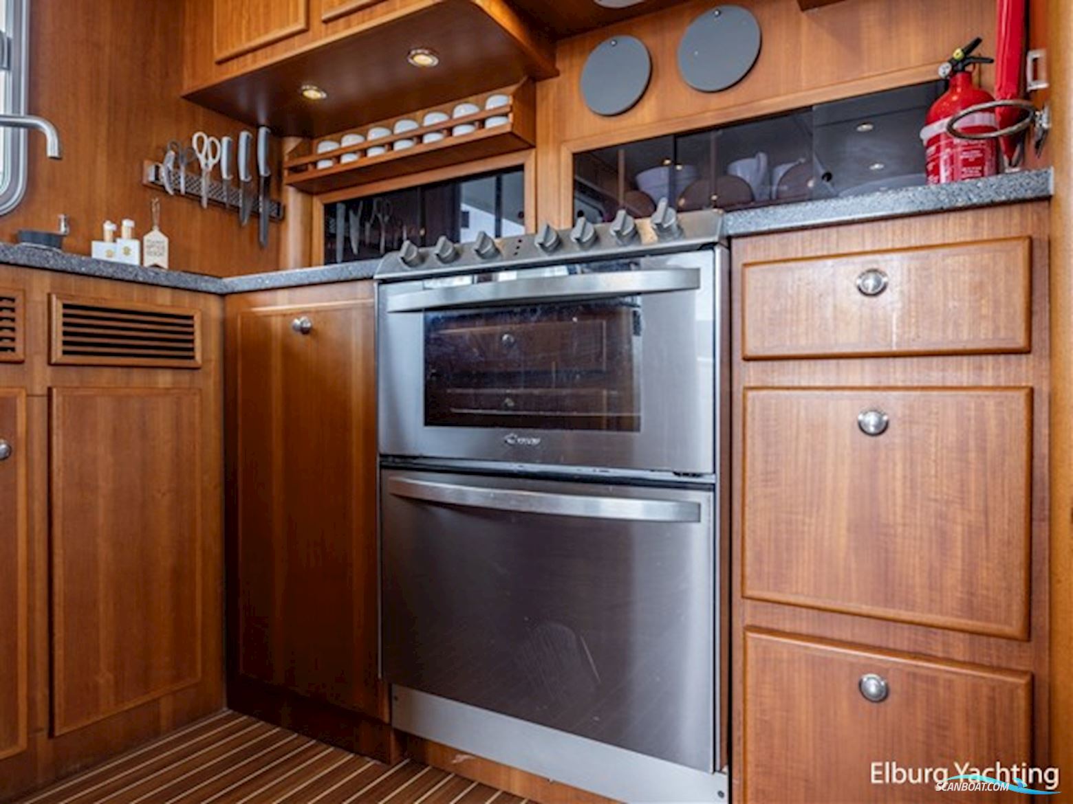 Privateer Trawler 50 - France Proof - Stabilizers 