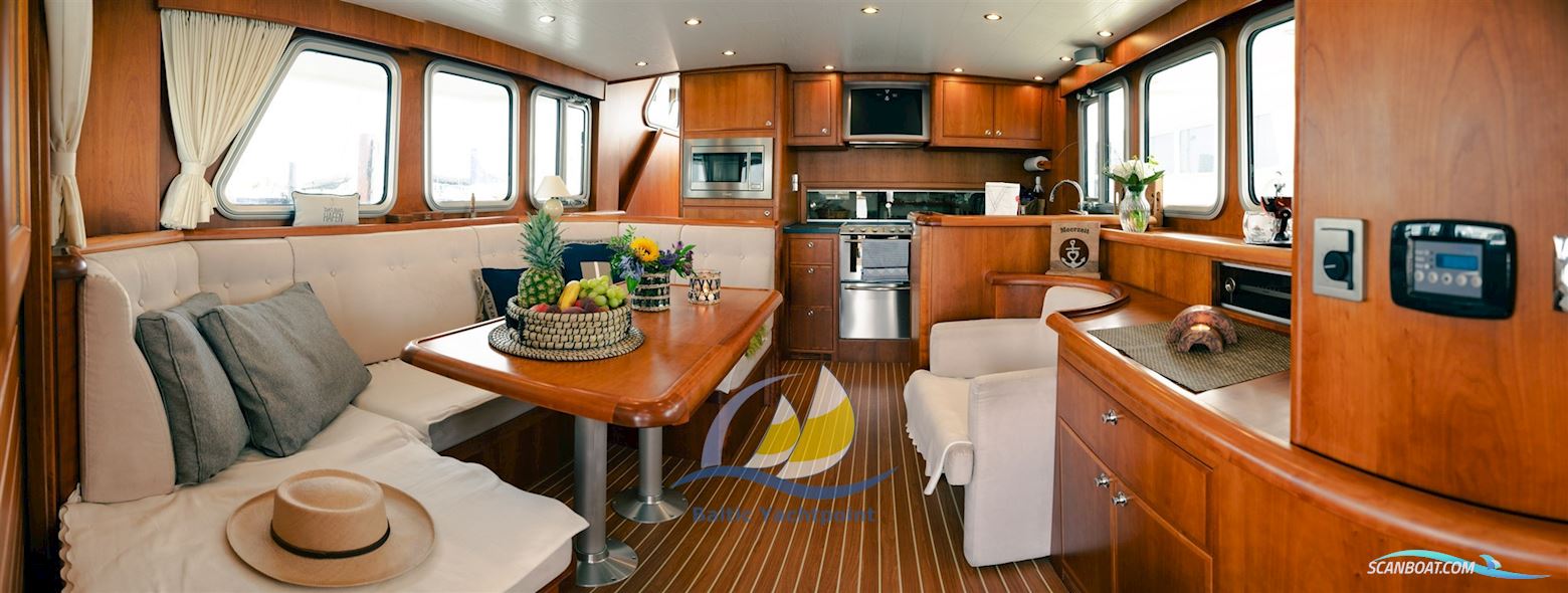 Privateer Trawler 50