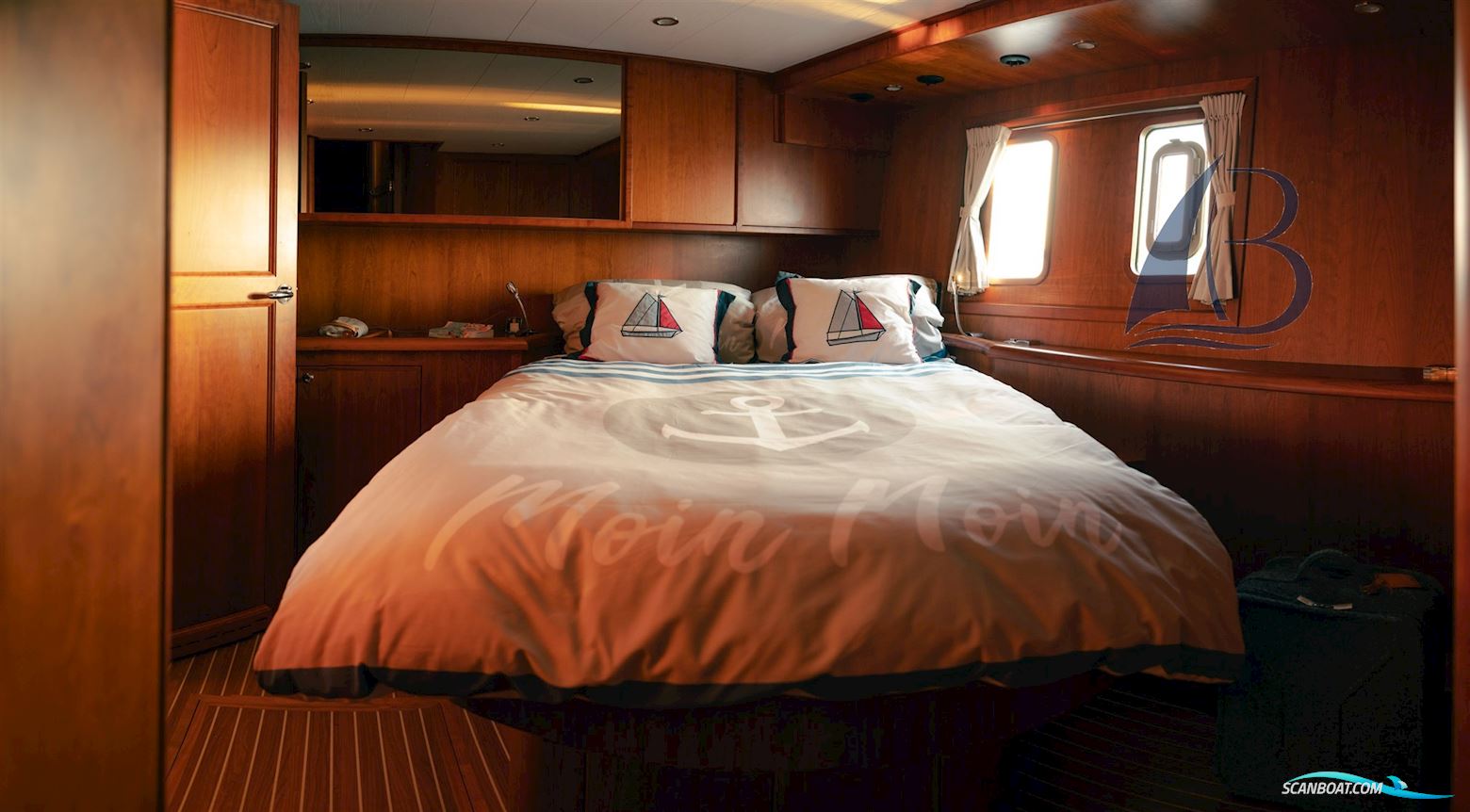 Privateer Trawler 50