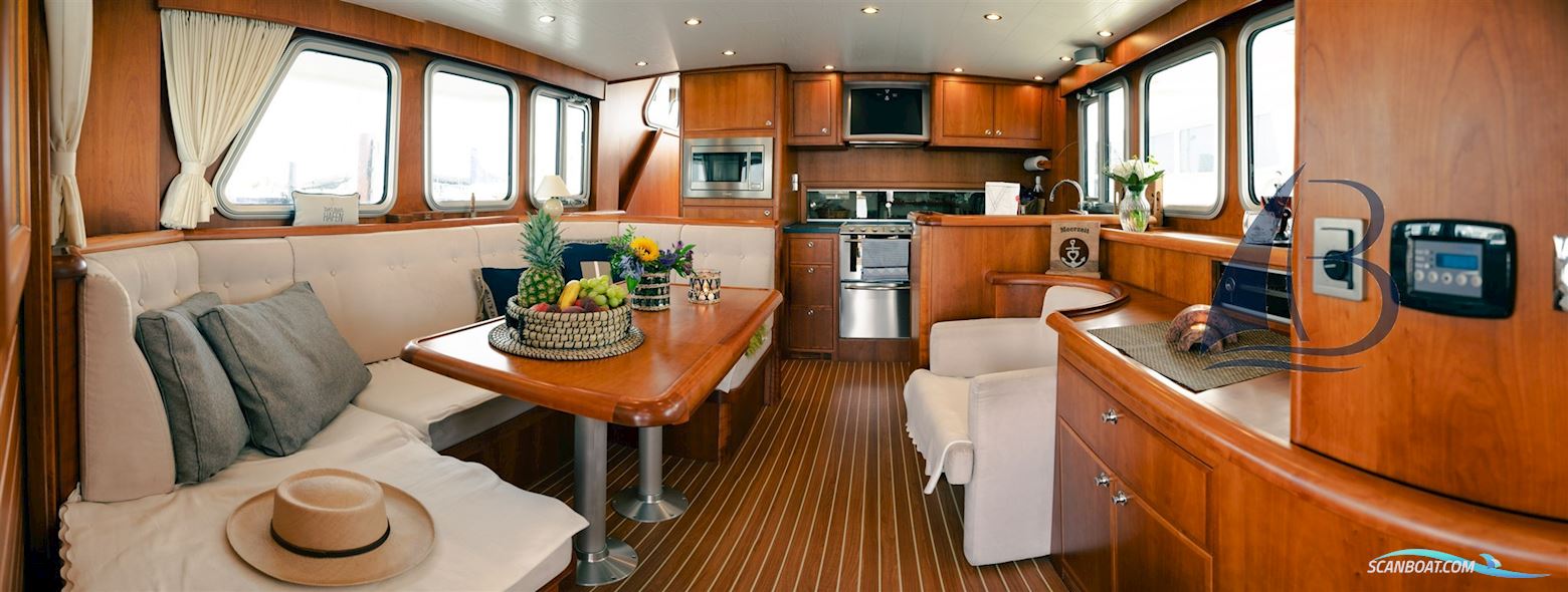 Privateer Trawler 50