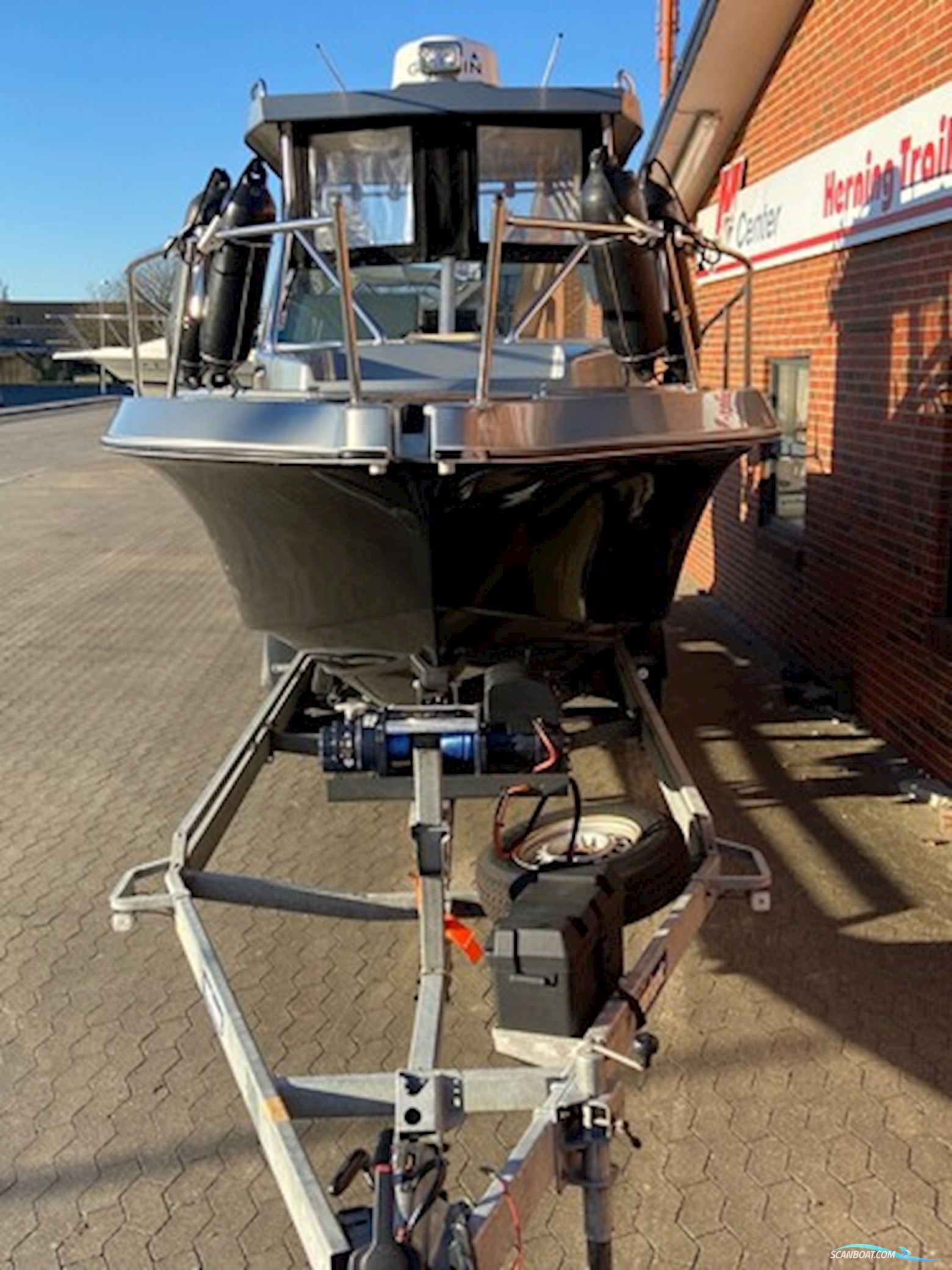 Profisher Cutter 223 WA m/2 stk. Suzuki DF200 hk og Variant buggitrailer - NU NEDSAT KR. 50.000,- !