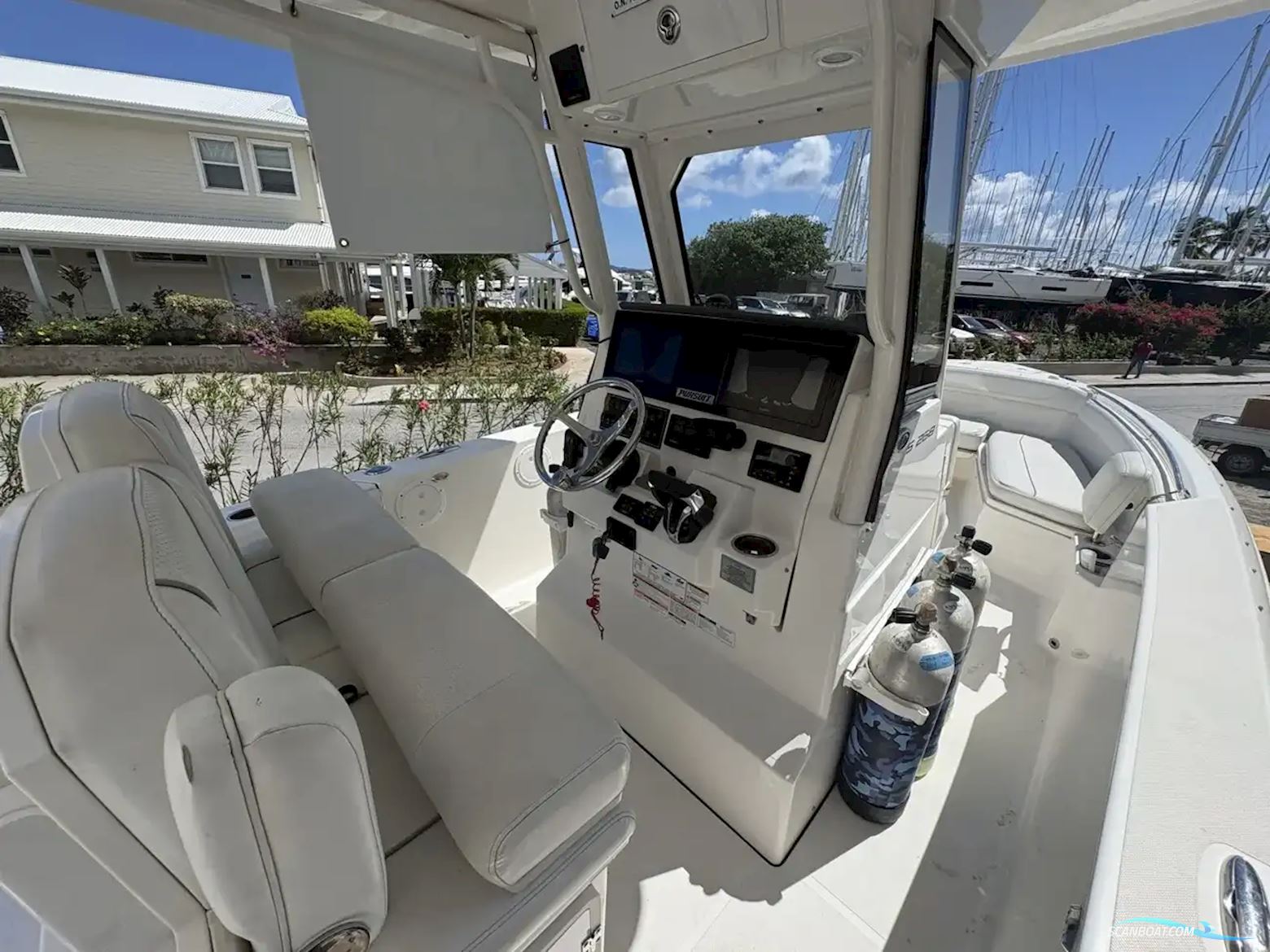 Pursuit S268