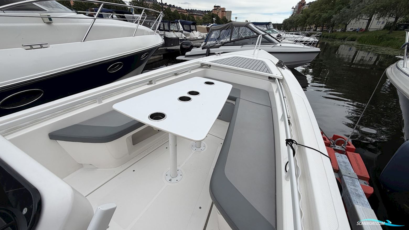 Q Yachts Q24 Club