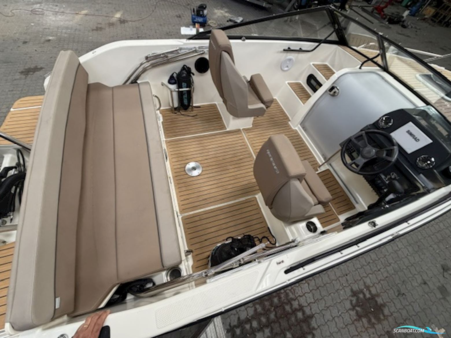 Quicksilver  605 Cruiser