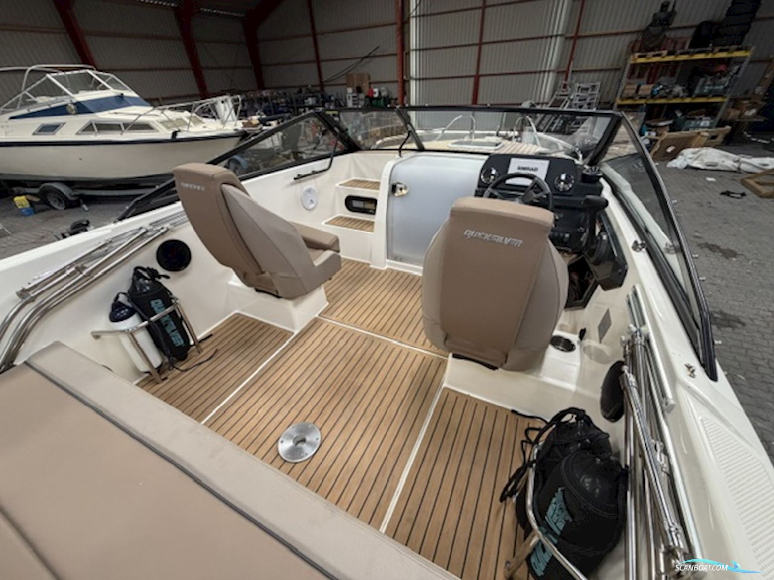 Quicksilver  605 Cruiser