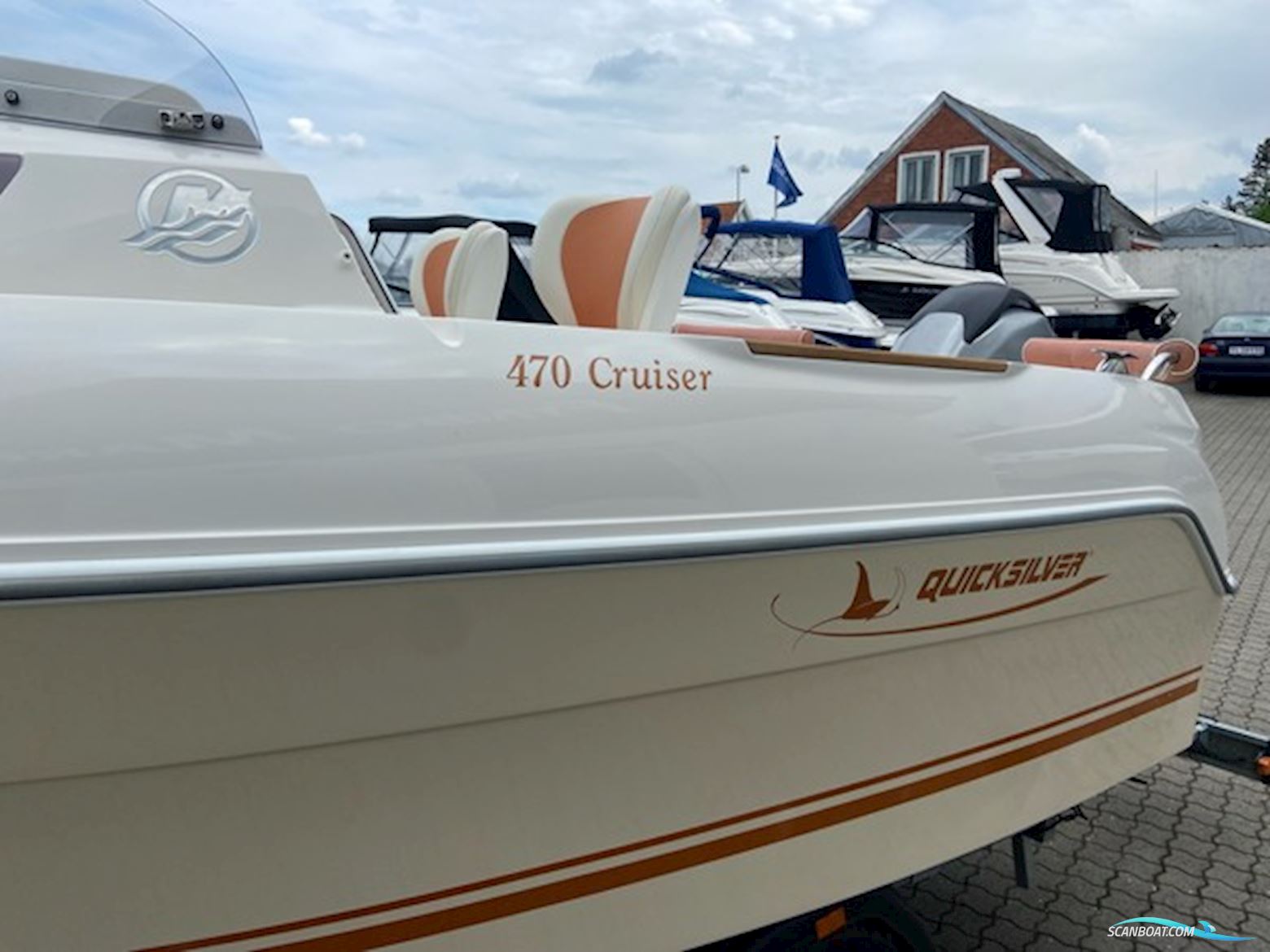 Quicksilver 470 Cruiser, Mariner 50 HK