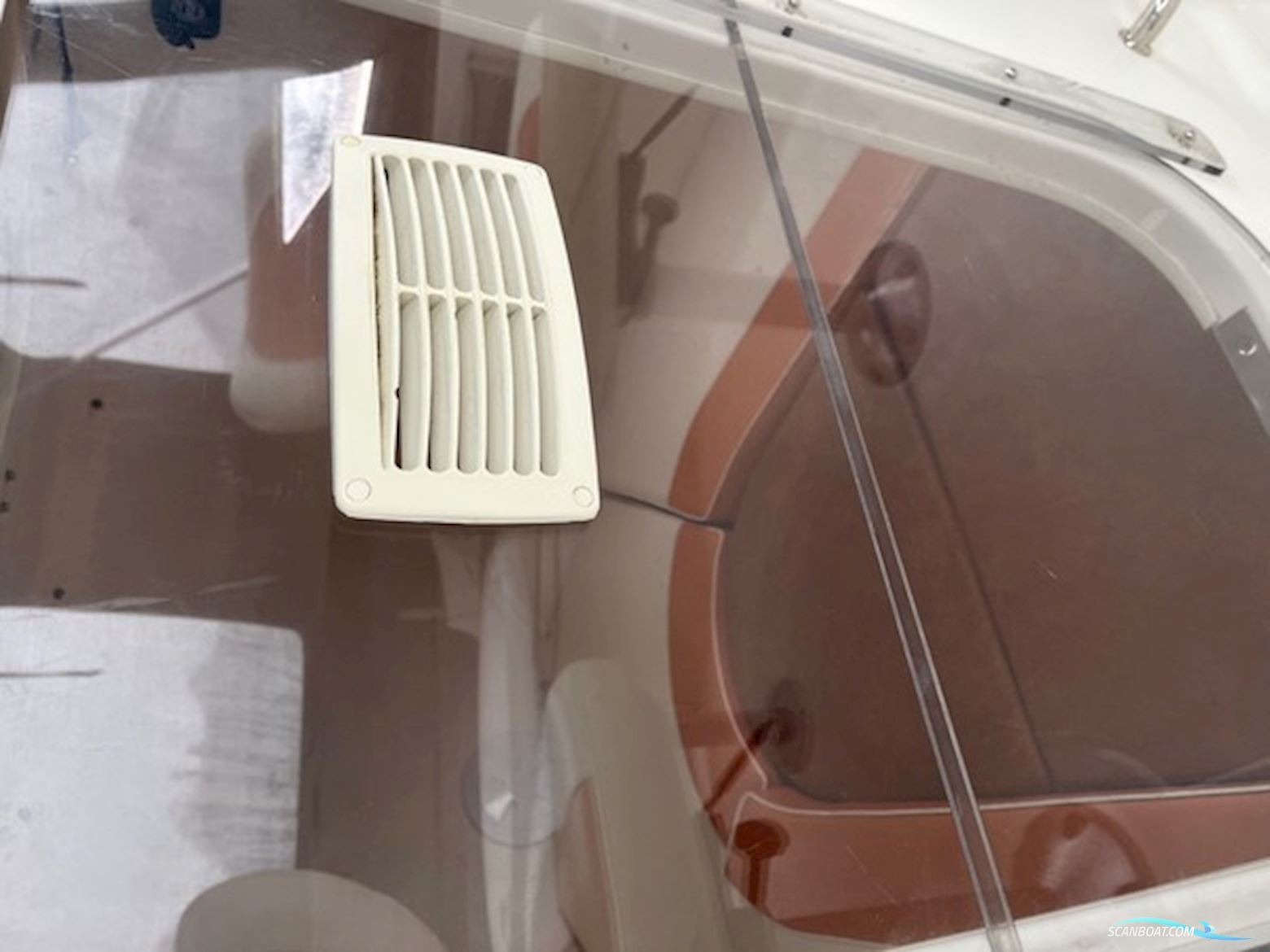 Quicksilver 470 Cruiser med 40 hk Mercury-EFI 4 takt og 1000 kg Brenderup bådtrailer - Anvisningssalg