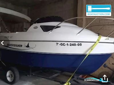 Quicksilver 470 Motorboot 2006, Spanien
