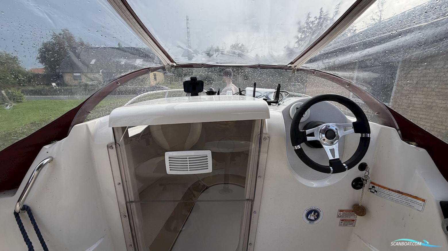 Quicksilver 470