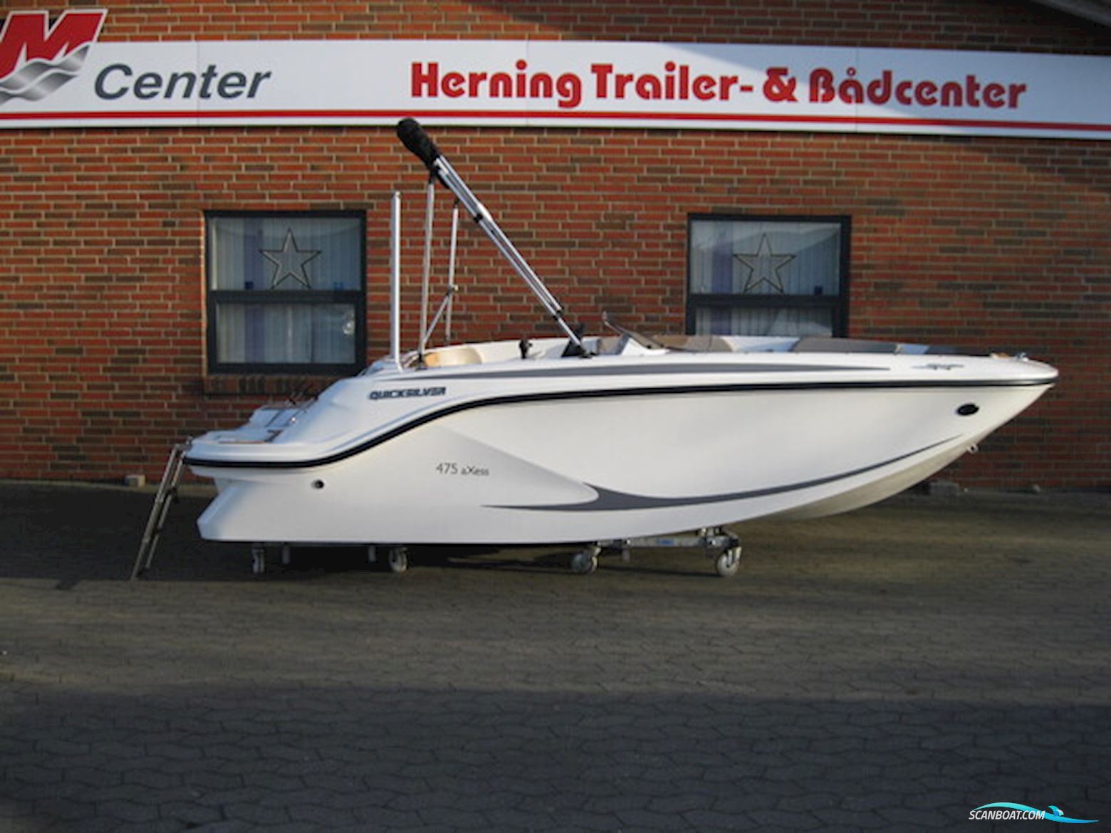 Quicksilver 475 aXess m/Mercury F50 hk EFI 4-takt Motorboot 2025, Dänemark