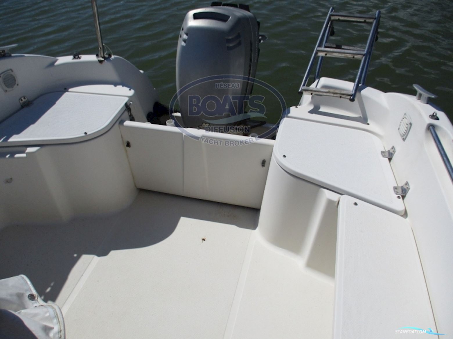 Quicksilver 500 CABIN