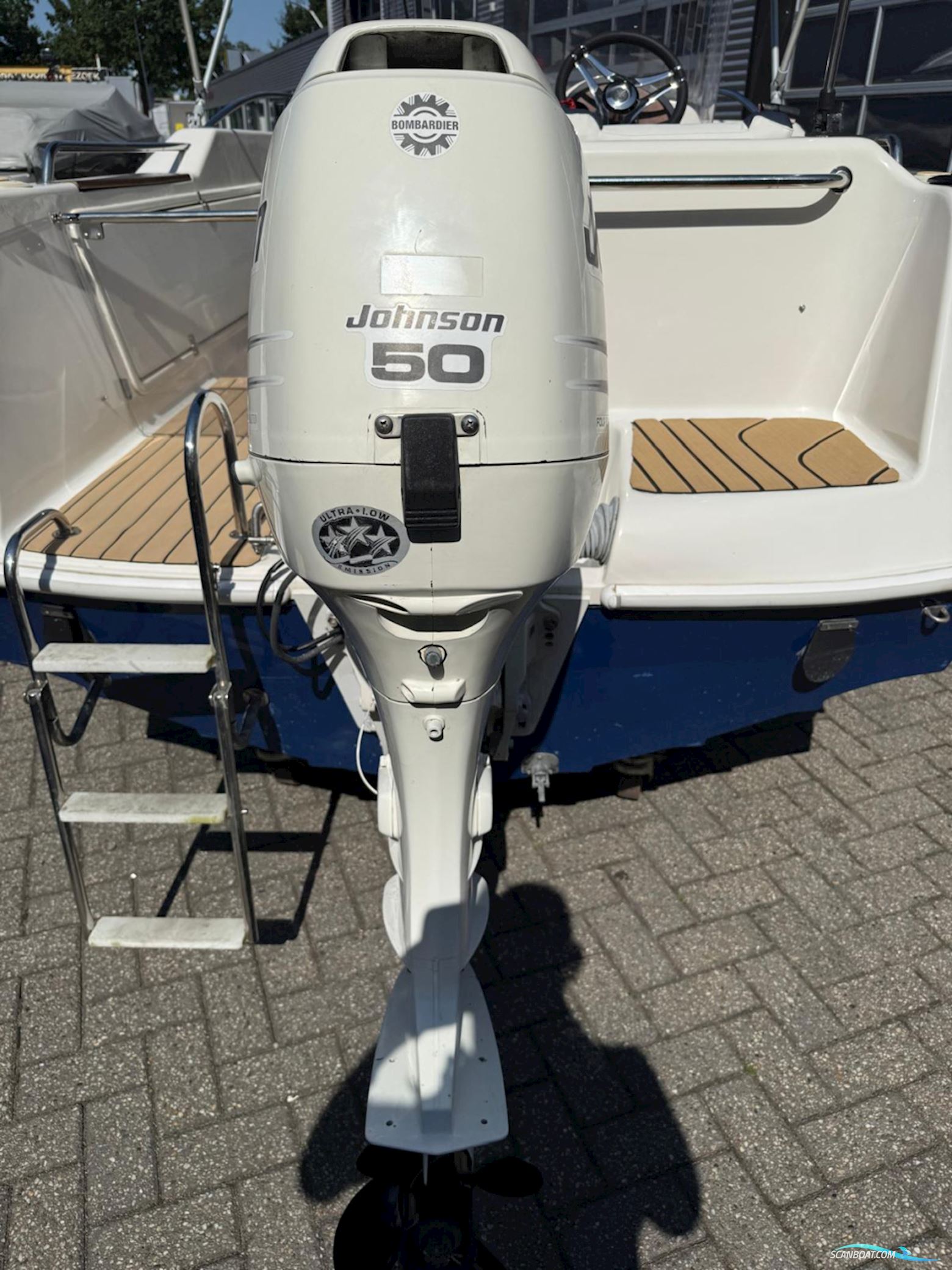 Quicksilver 500 Commander