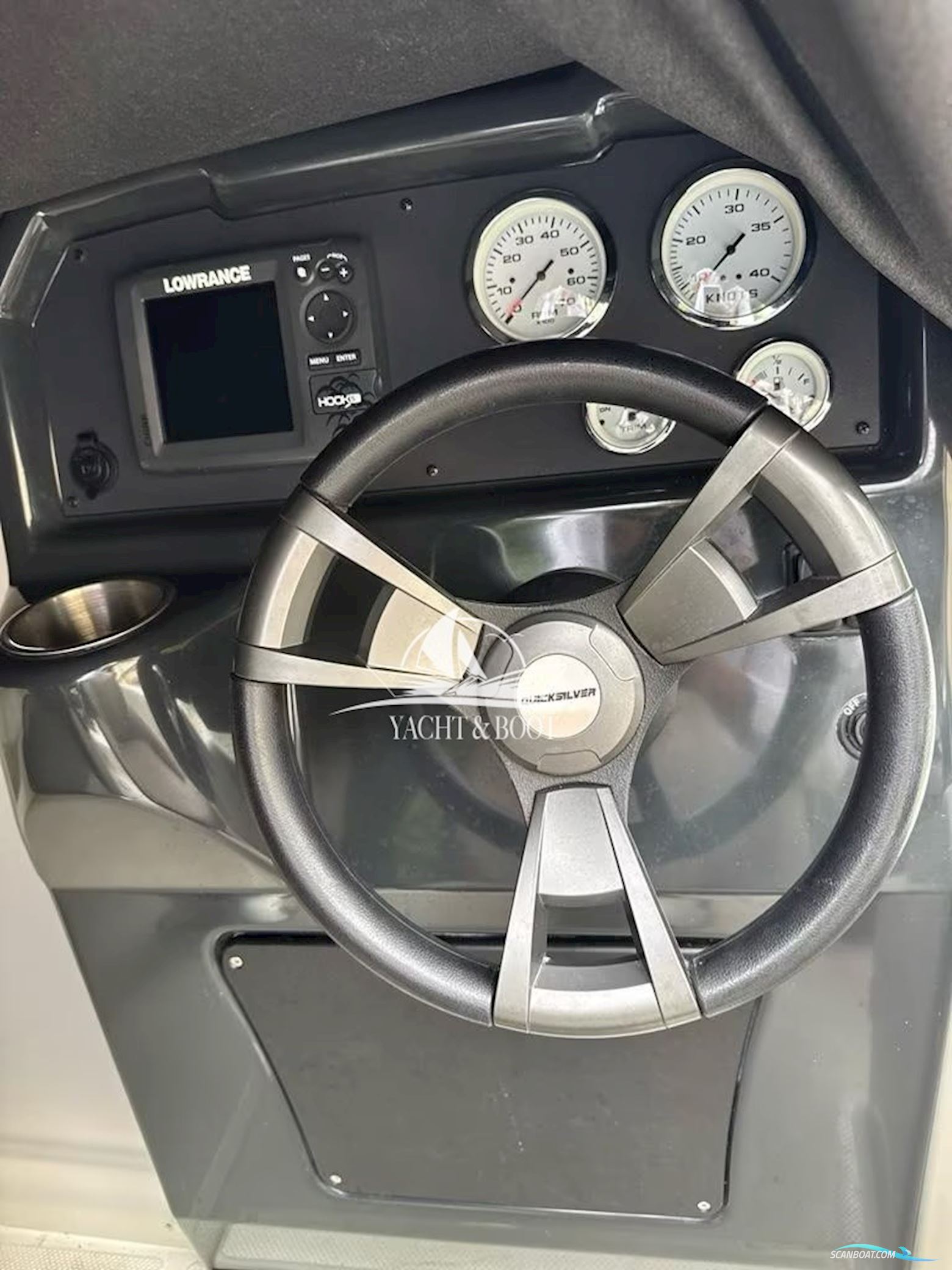 Quicksilver 505 Cabin