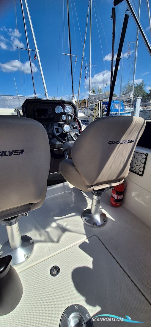 Quicksilver 505 Cabin