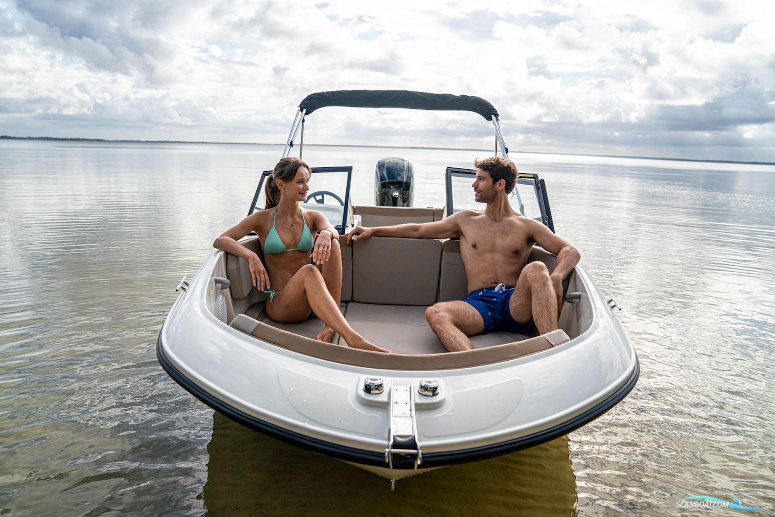 Quicksilver 525 aXess