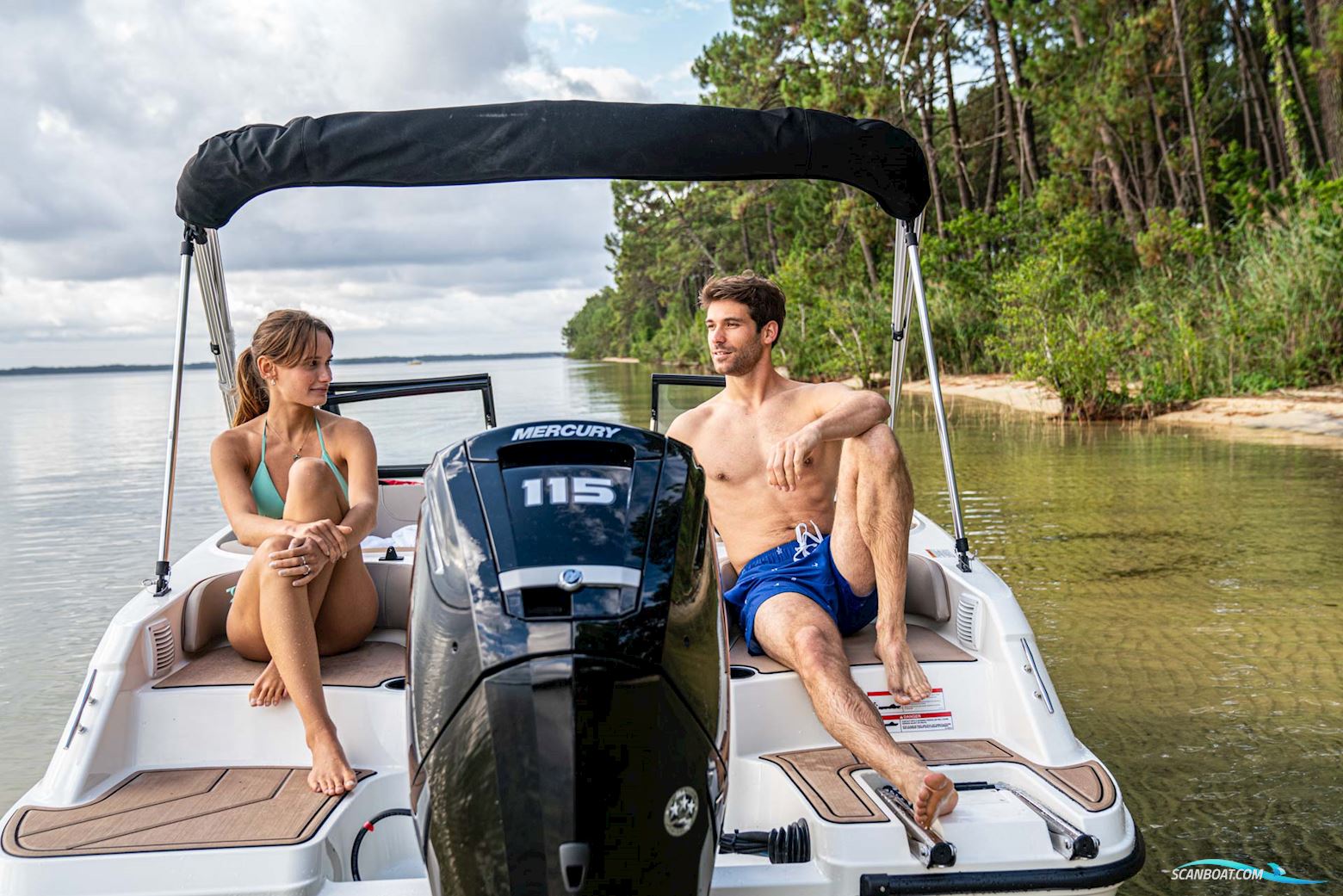 Quicksilver 525 aXess