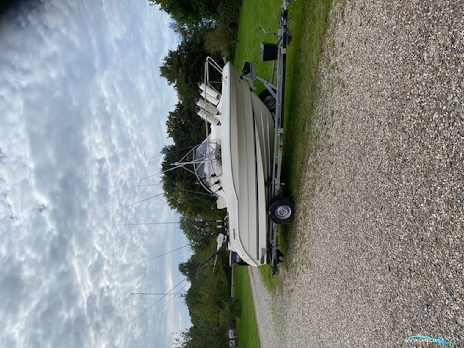 Quicksilver 540 – Suzuki 140 HK – Topudstyret Fiskebåd/Familiebåd Motorboot 2011, mit Suzuki motor, Dänemark