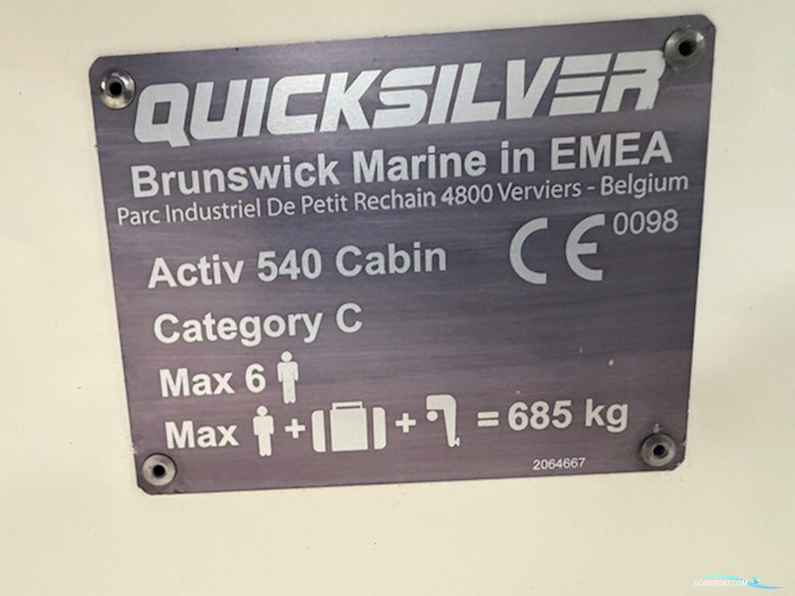 Quicksilver 540 – Suzuki 140 HK – Topudstyret Fiskebåd/Familiebåd