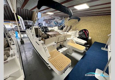 Quicksilver 555 Cabin m/100 hk & Udstyr Komplet Flexiteek NY Båd Motorboot 2024, mit Mercury motor, Dänemark