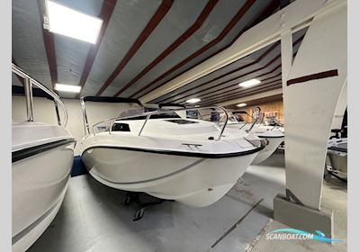 Quicksilver 555 Cabin m/100 hk & Udstyr Komplet Flexiteek NY Båd Motorboot 2024, mit Mercury motor, Dänemark