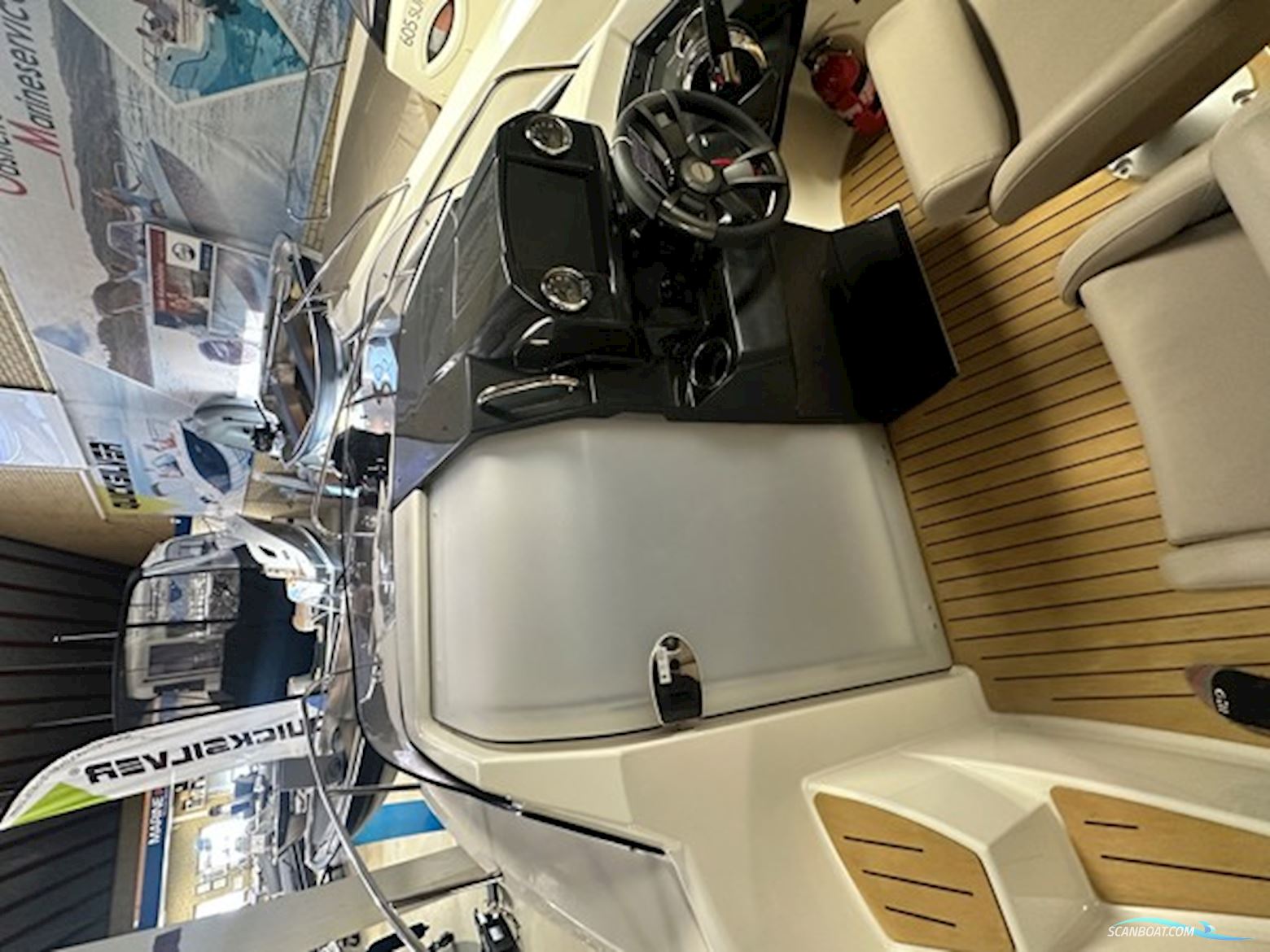Quicksilver 555 Cabin m/100 hk & Udstyr Komplet Flexiteek NY Båd