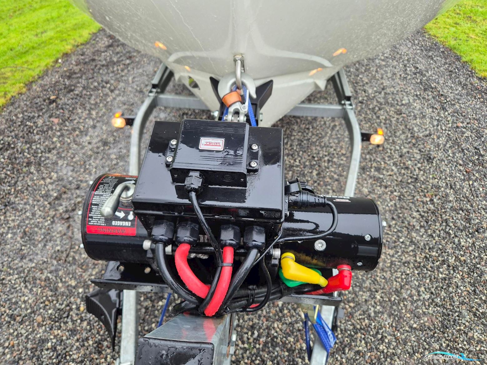 Quicksilver 555 Cabin