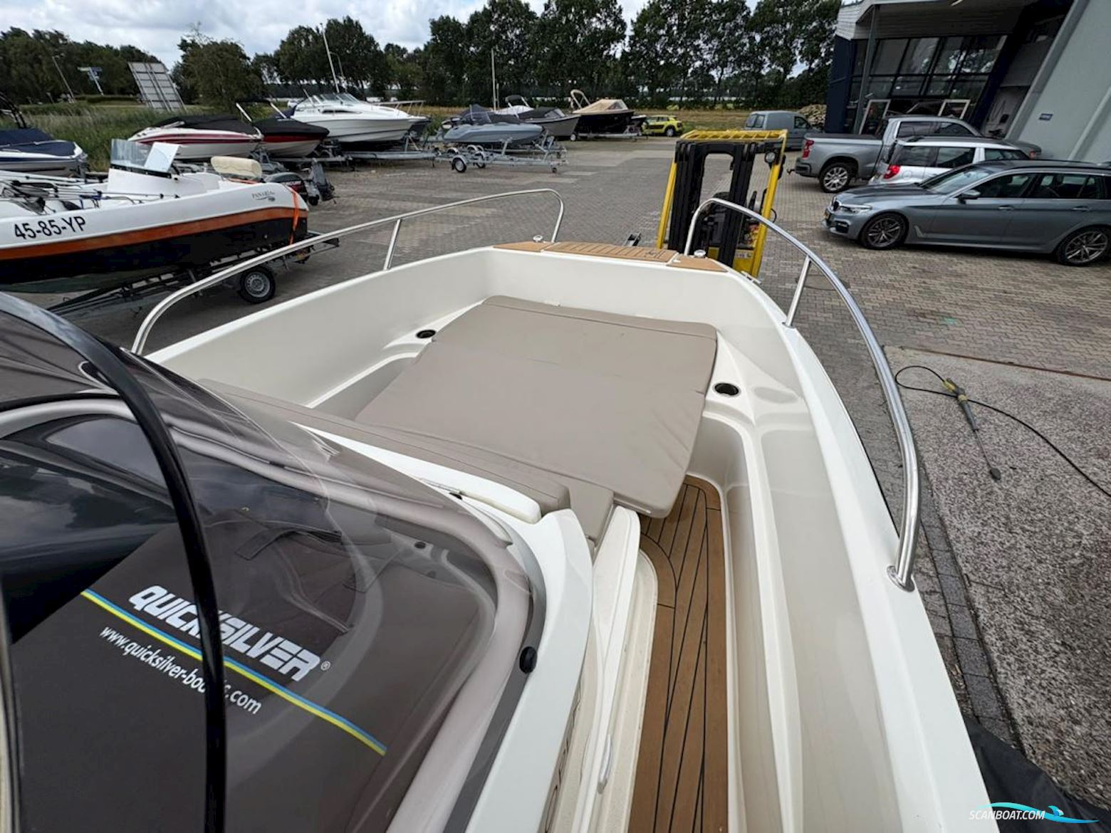 Quicksilver 605 Activ Open