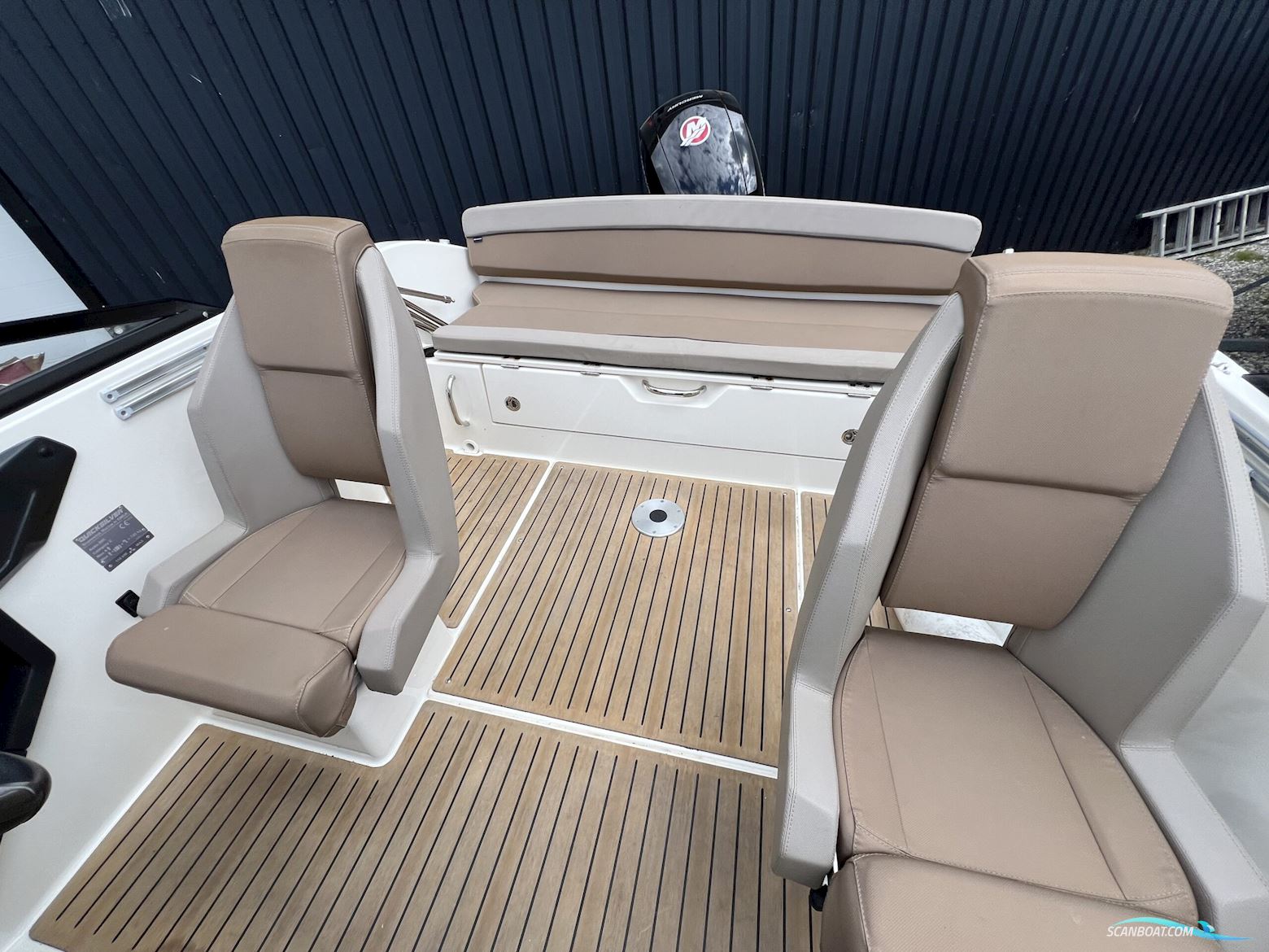 Quicksilver 605 Cruiser