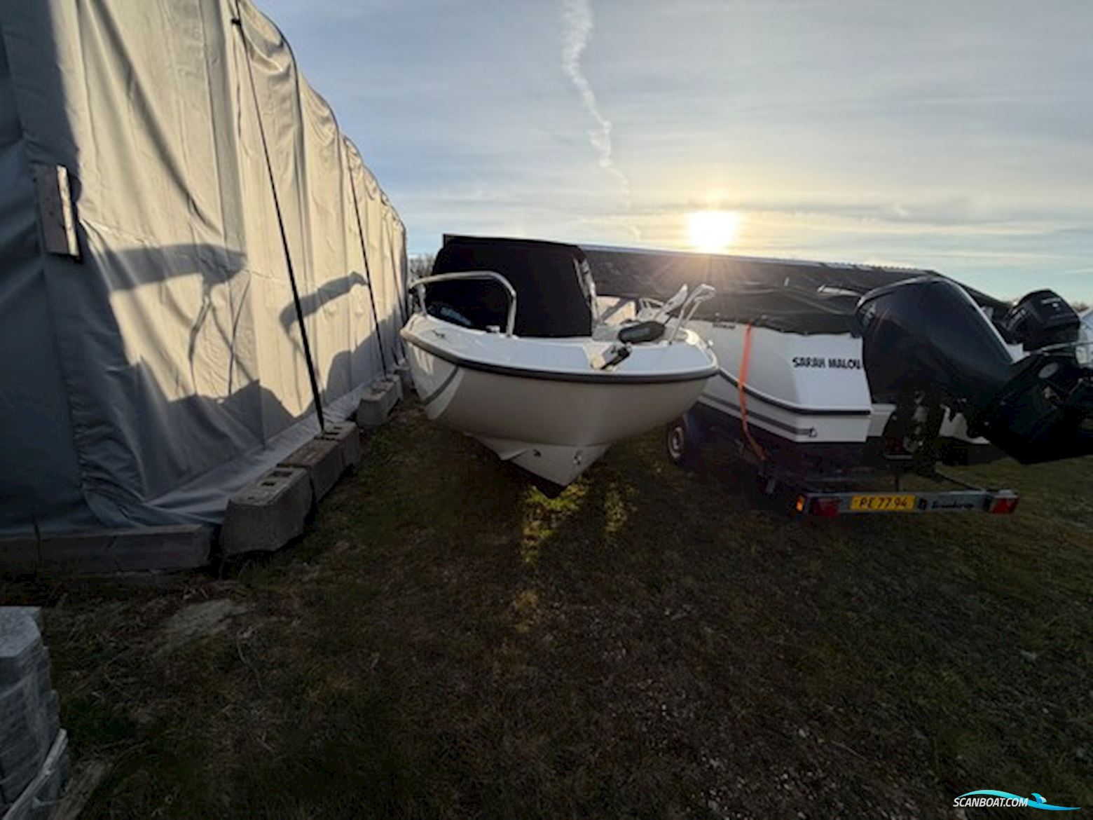 Quicksilver 605 Sundeck (2022) – Mercury 150 HK – Kun 75 timer – Topudstyret!