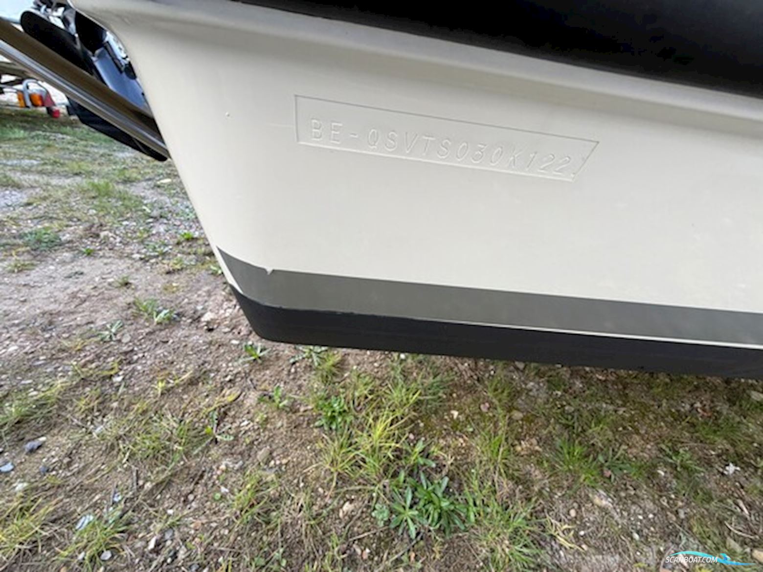 Quicksilver 605 Sundeck (2022) – Mercury 150 HK – Kun 75 timer – Topudstyret!