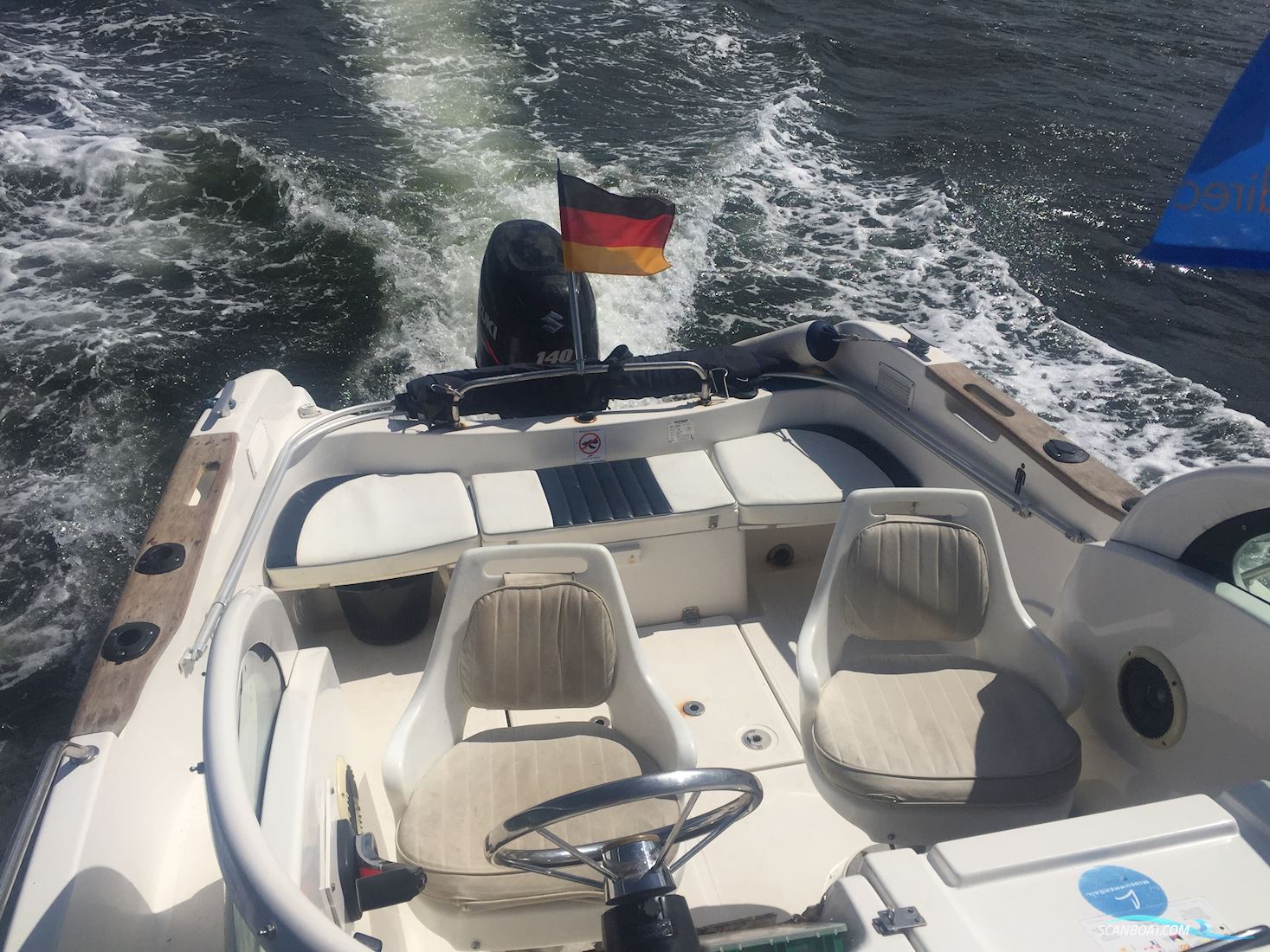 Quicksilver 630 Commander Walk Around