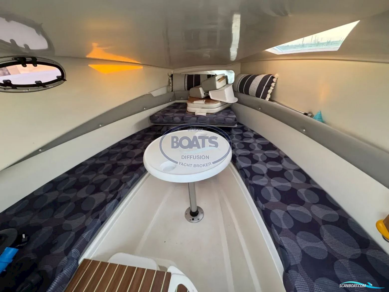 Quicksilver 635 Commander WA