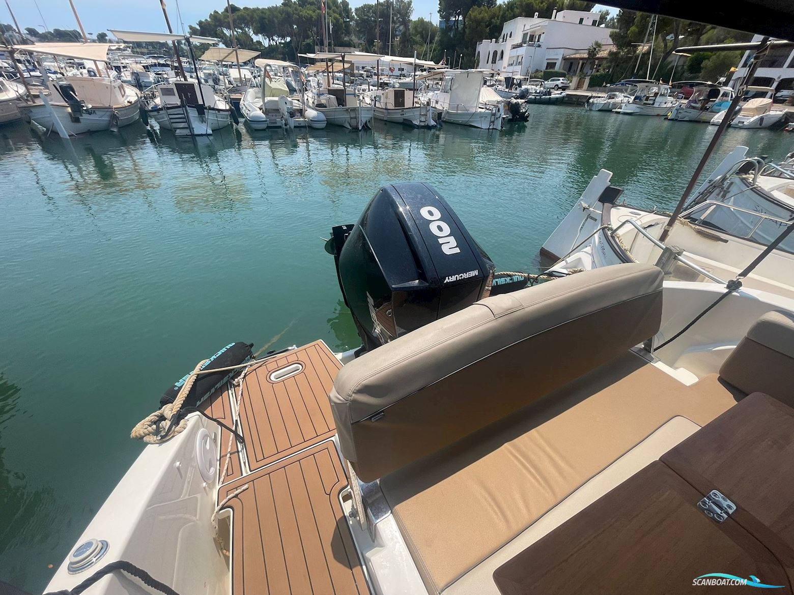 Quicksilver 675 Active Cruiser