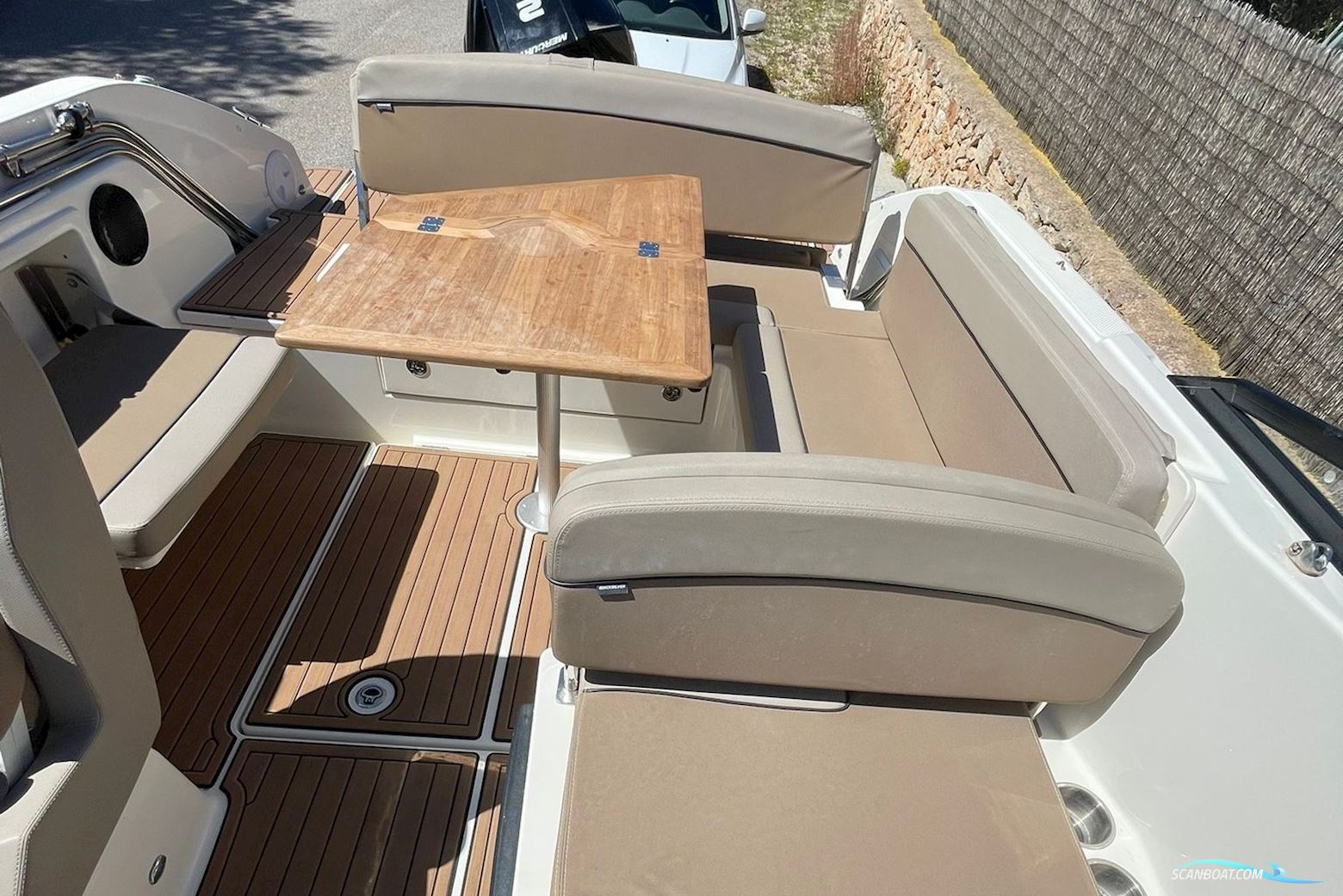 Quicksilver 675 Active Cruiser